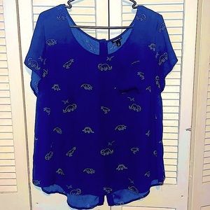 Torrid size 1 navy blue button back top with dinosaur print